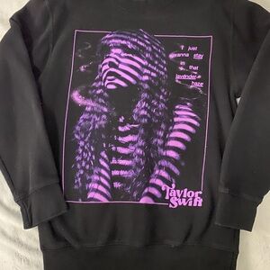 Taylor Swift | The Eras Tour I Just Want To Stay Crewneck